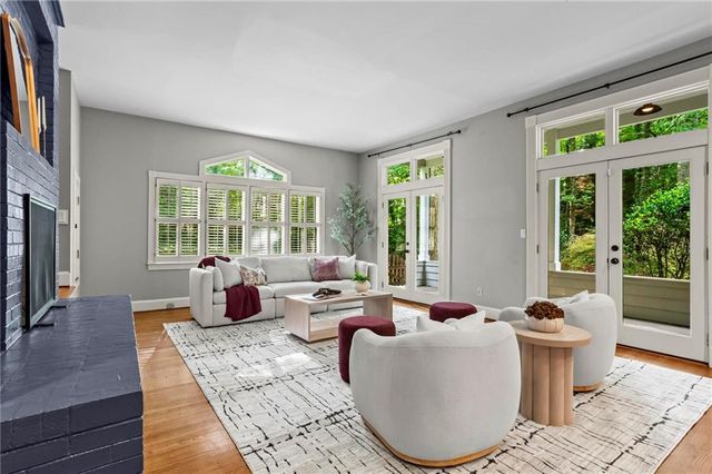 172 Carriage Trace, Marietta, GA 30068