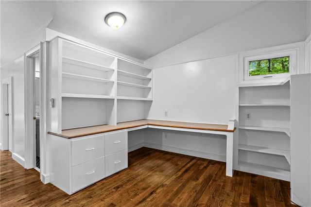 172 Carriage Trace, Marietta, GA 30068