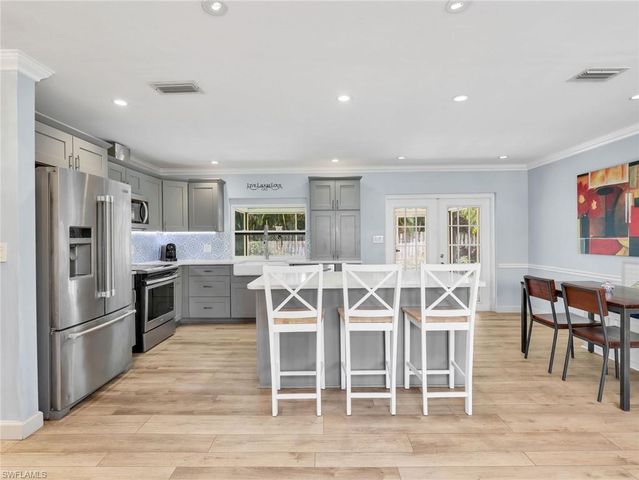 3523 Santiago WAY, Naples, FL 34105