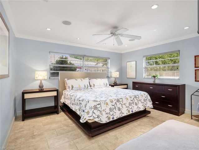 3523 Santiago WAY, Naples, FL 34105