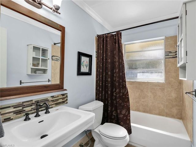 3523 Santiago WAY, Naples, FL 34105