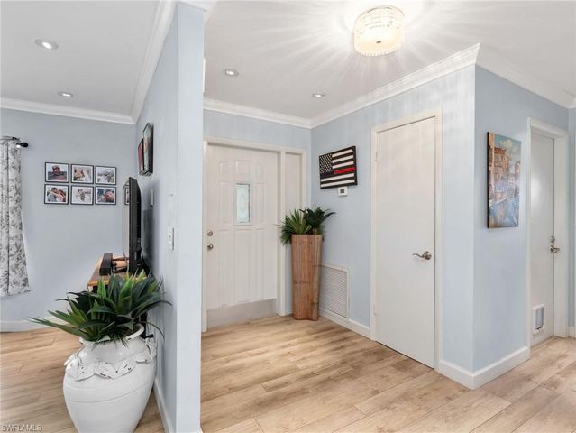 3523 Santiago WAY, Naples, FL 34105