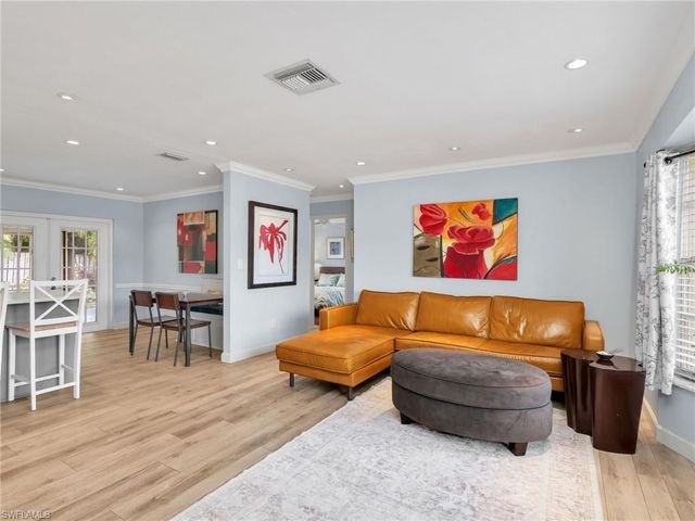 3523 Santiago WAY, Naples, FL 34105