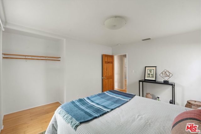 5835 Ernest Avenue, Los Angeles, CA 90034