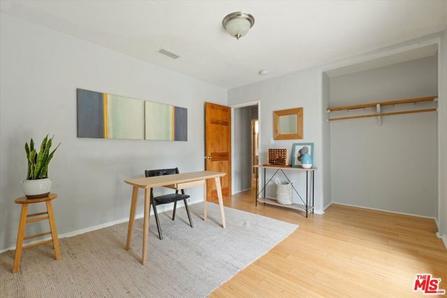 5835 Ernest Avenue, Los Angeles, CA 90034