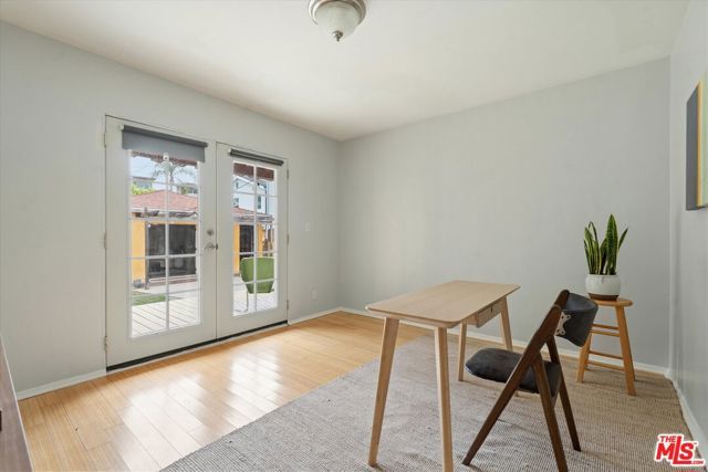 5835 Ernest Avenue, Los Angeles, CA 90034