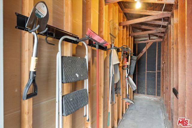 5835 Ernest Avenue, Los Angeles, CA 90034
