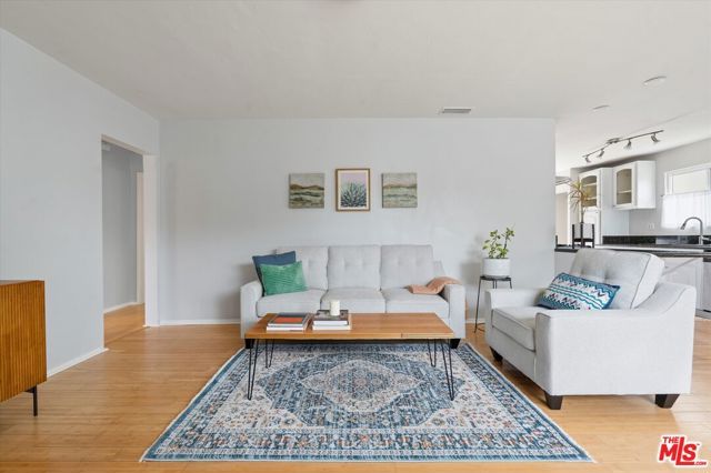 5835 Ernest Avenue, Los Angeles, CA 90034