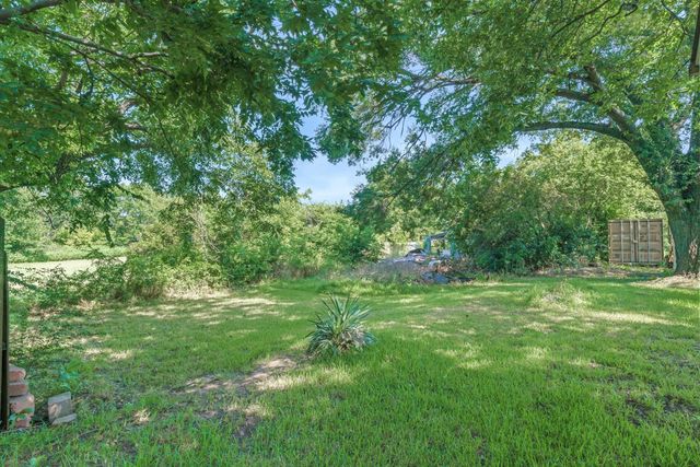 603 N 4th Street, Wills Point, TX 75169