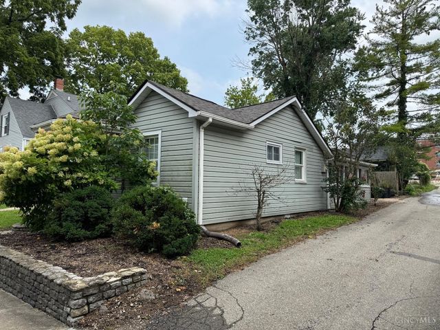 15 W Withrow Street, Oxford, OH 45056