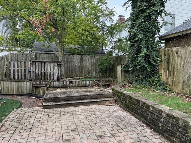15 W Withrow Street, Oxford, OH 45056