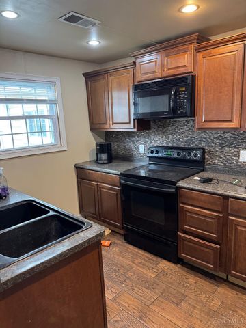 15 W Withrow Street, Oxford, OH 45056