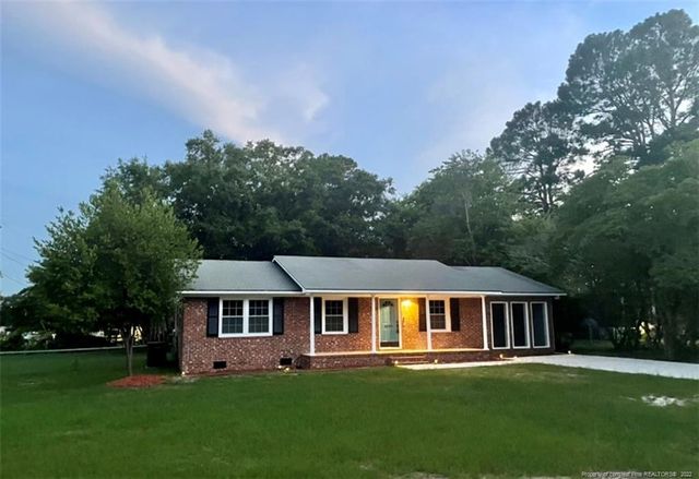 5895 Columbine Road, Fayetteville, NC 28306
