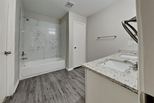 16730 N Bob White Drive, Conroe, TX 77385