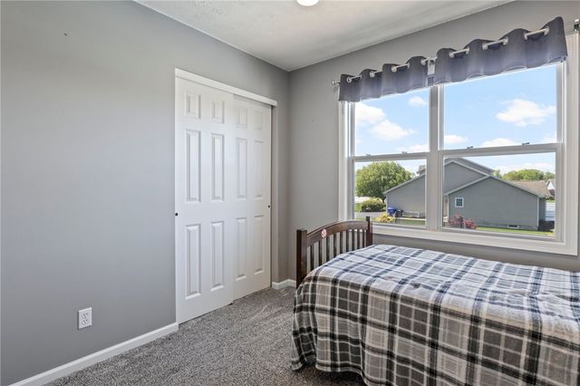 1030 Whistlers Cove Lane, Greece, NY 14612