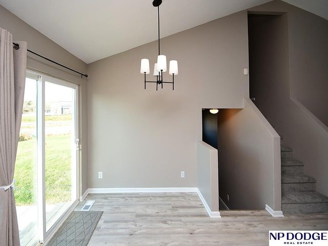 15459 Mormon Circle, Bennington, NE 68007