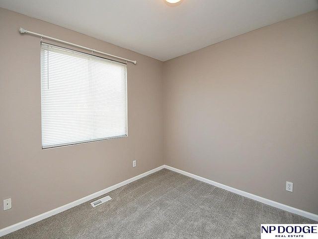 15459 Mormon Circle, Bennington, NE 68007