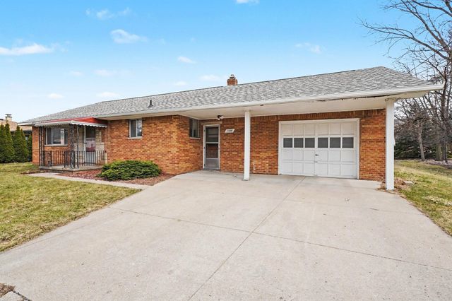 1105 S Trumbull Street, Bay City, MI 48708