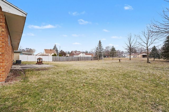 1105 S Trumbull Street, Bay City, MI 48708