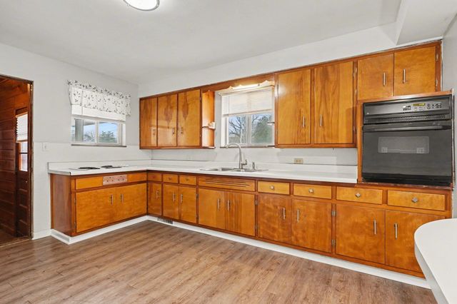 1105 S Trumbull Street, Bay City, MI 48708