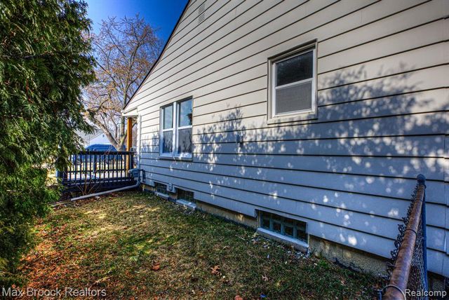 2618 Phillips Avenue, Berkley, MI 48072