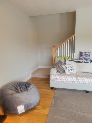 146 Brookview Drive, Hooksett, NH 03106