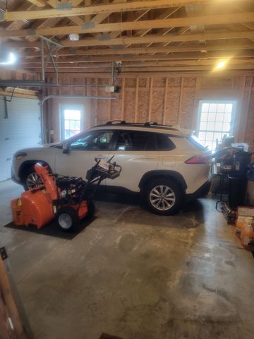 146 Brookview Drive, Hooksett, NH 03106