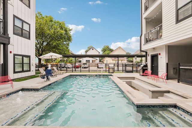 3101 Govalle Ave 301, Austin, TX 78702