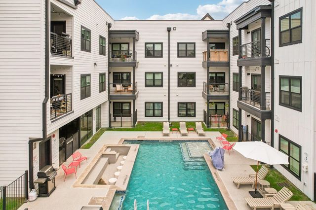 3101 Govalle Ave 301, Austin, TX 78702