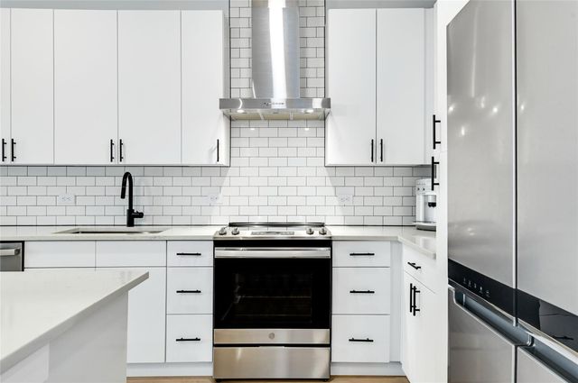 3101 Govalle Ave 301, Austin, TX 78702