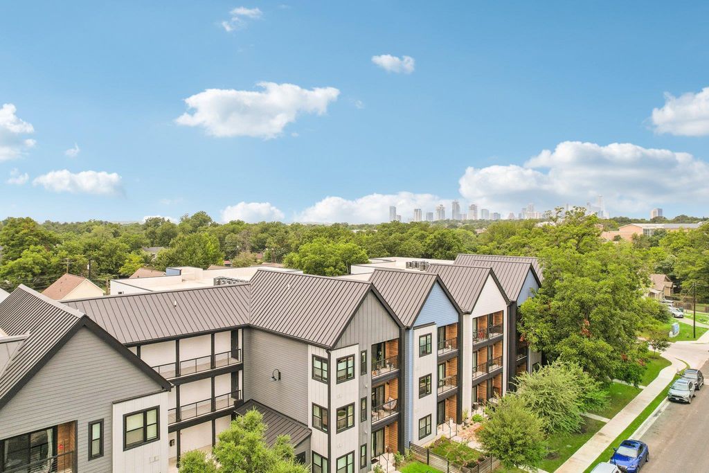 3101 Govalle Ave 301, Austin, TX 78702