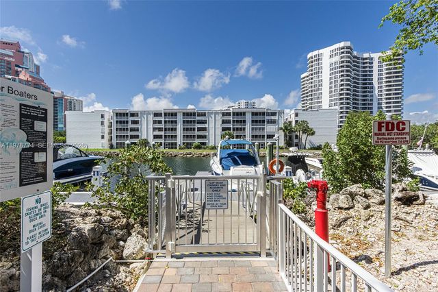 3575 Mystic Pointe Dr, Aventura, FL 33180