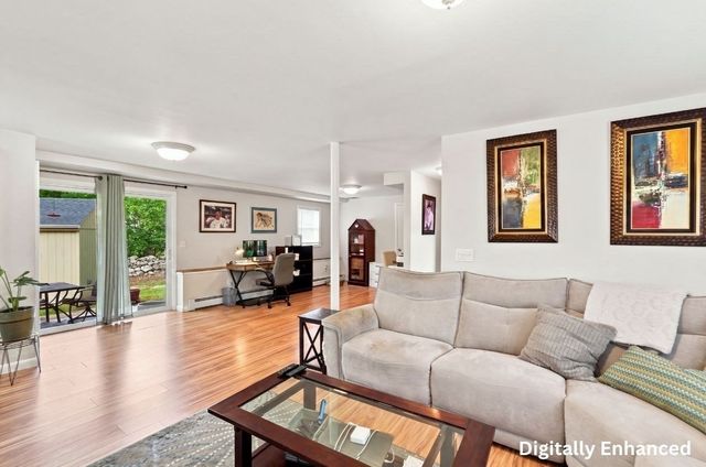 32 Mountaindale Rd, Smithfield, RI 02917