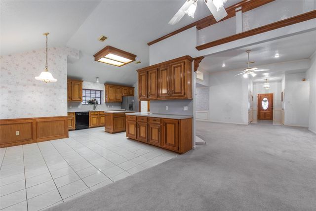 12714 Hidden Castle Drive, Houston, TX 77015