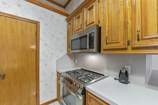 12714 Hidden Castle Drive, Houston, TX 77015