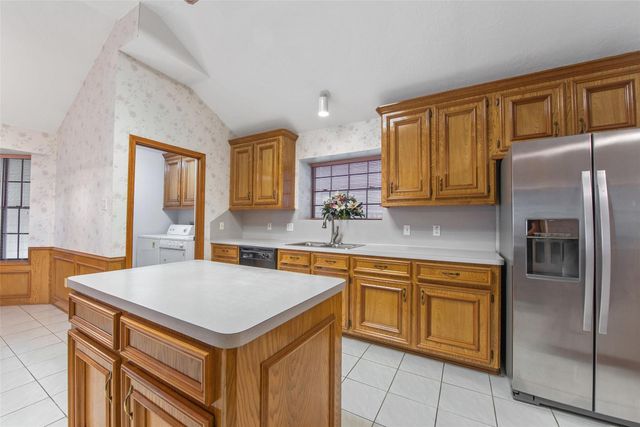 12714 Hidden Castle Drive, Houston, TX 77015