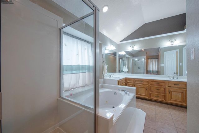 12714 Hidden Castle Drive, Houston, TX 77015