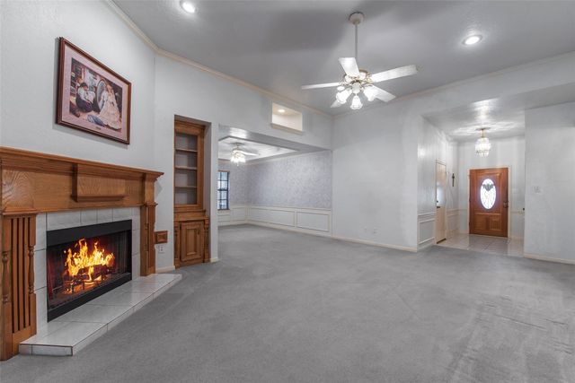 12714 Hidden Castle Drive, Houston, TX 77015