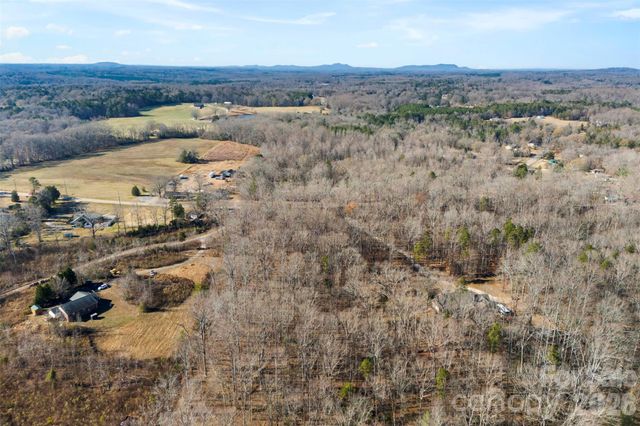 6244 Oakridge Road, Lake Wylie, SC 29710
