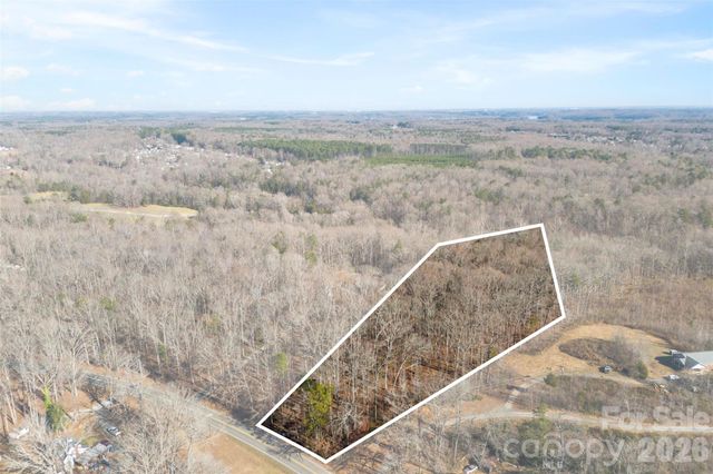 6244 Oakridge Road, Lake Wylie, SC 29710