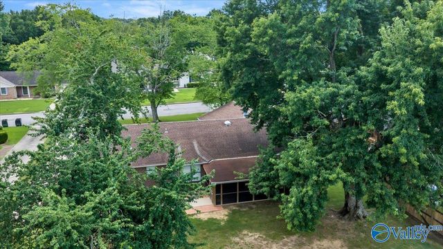 2114 Dundee Drive SW, Decatur, AL 35603