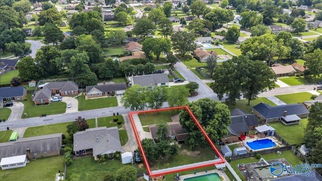 2114 Dundee Drive SW, Decatur, AL 35603