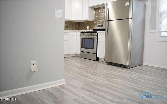 908 Burke Glen Road, Toledo, OH 43607