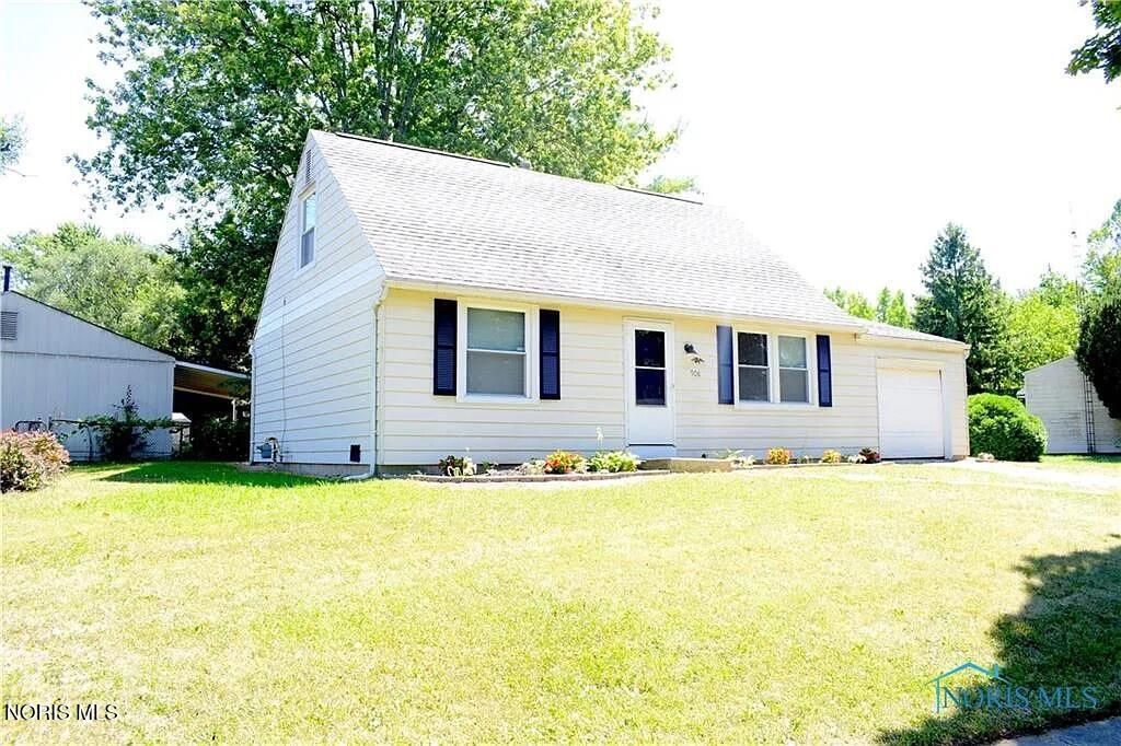 908 Burke Glen Road, Toledo, OH 43607