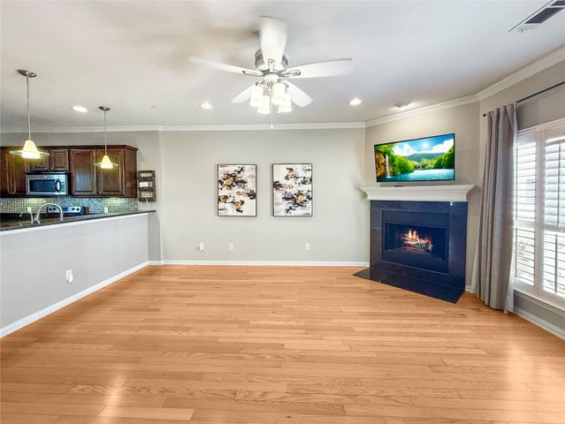 2403 Stutz Drive 4, Dallas, TX 75235