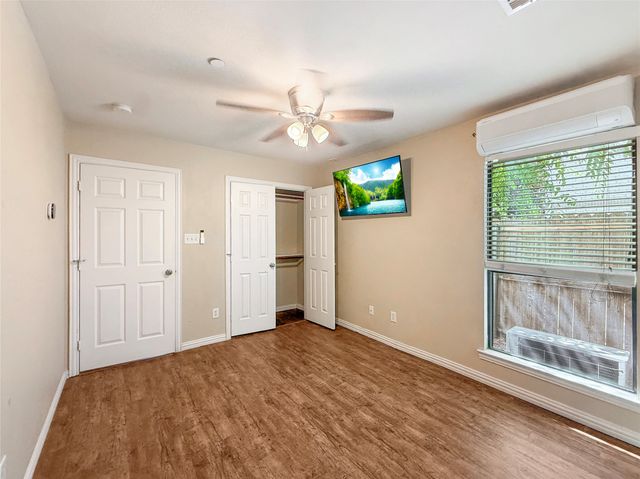 2403 Stutz Drive 4, Dallas, TX 75235