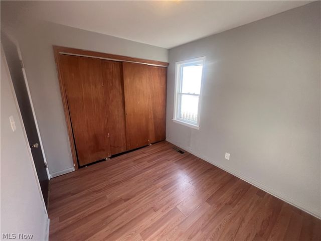 12218 Brooklawn Avenue, Cleveland, OH 44111