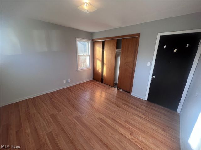 12218 Brooklawn Avenue, Cleveland, OH 44111