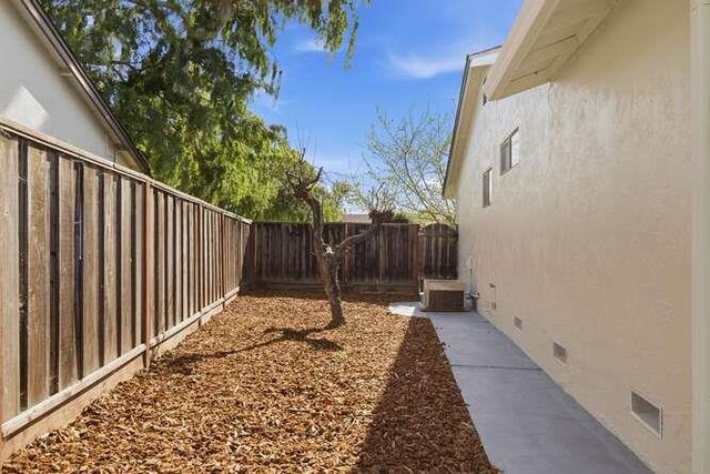 2606 Apollo Drive, San Jose, CA 95121