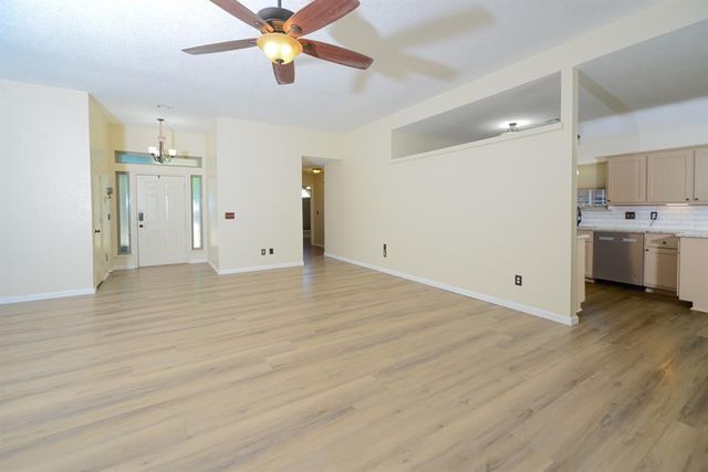 600 Rimrock Road, Edmond, OK 73034